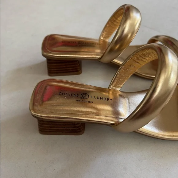 Chinese Laundry Gold Block Heel Sandals - Picture 4 of 5